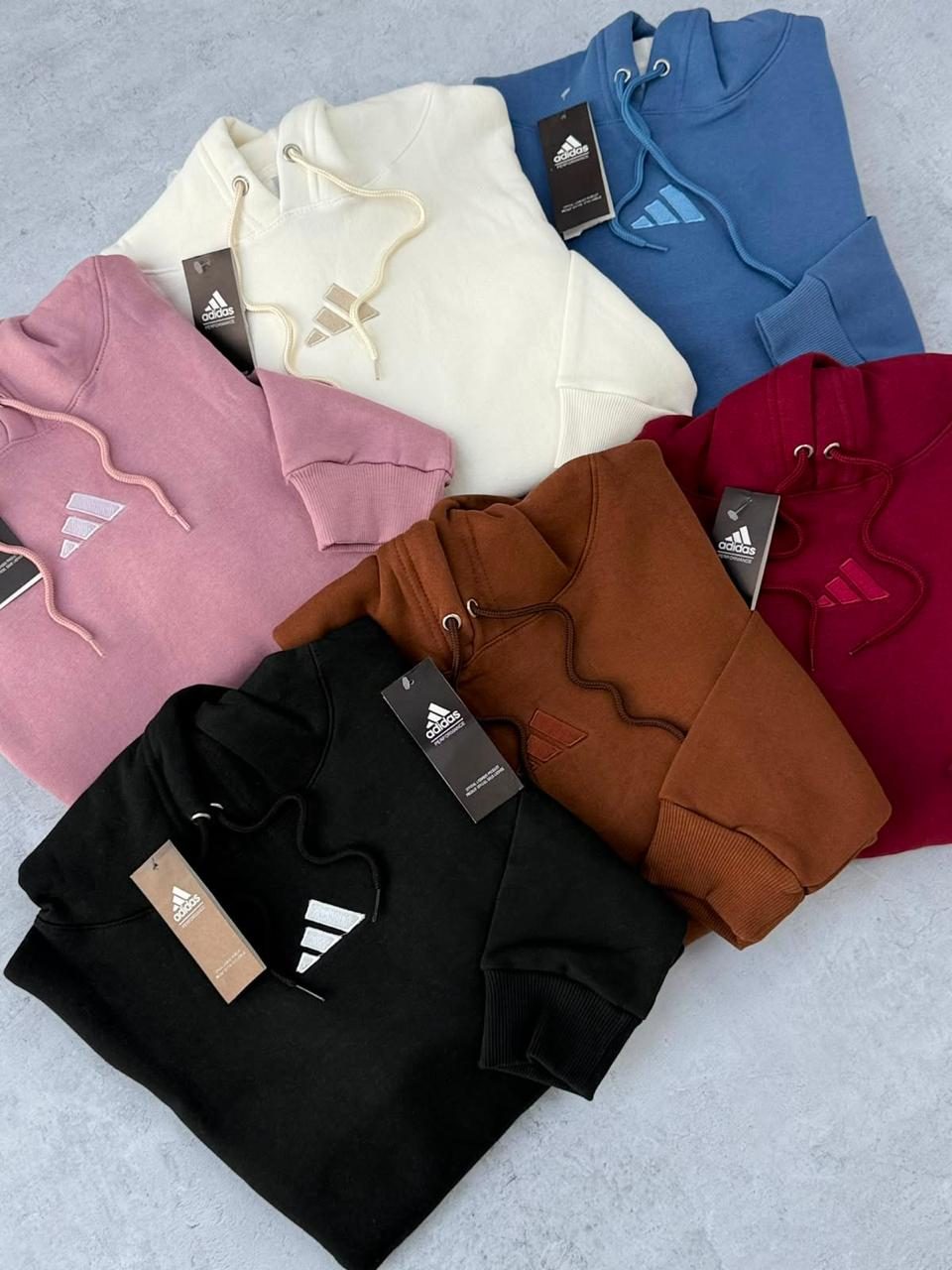 Buzos Crop Adidas